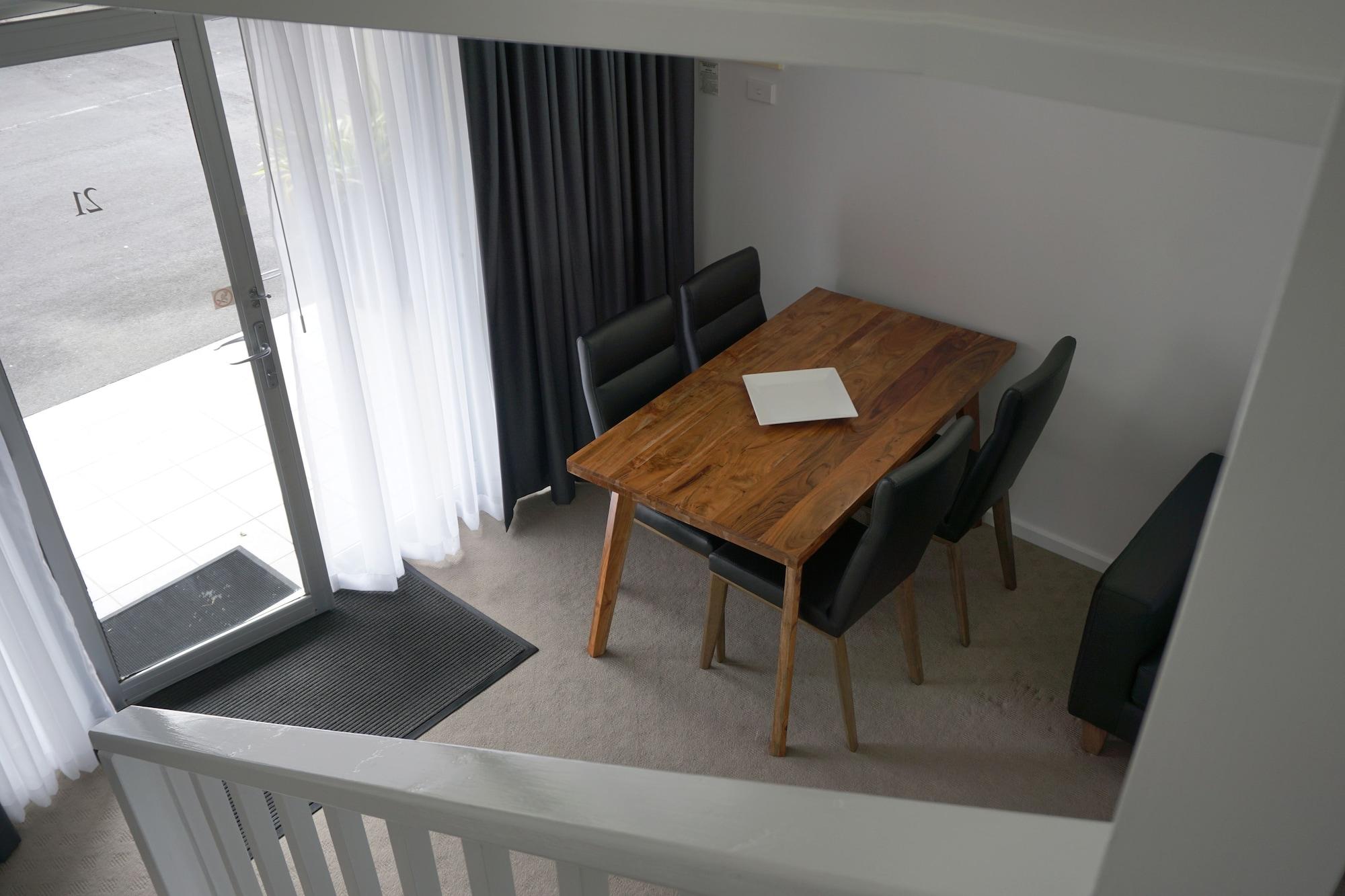 Ashmont Motel And Apartments Port Fairy Exterior photo