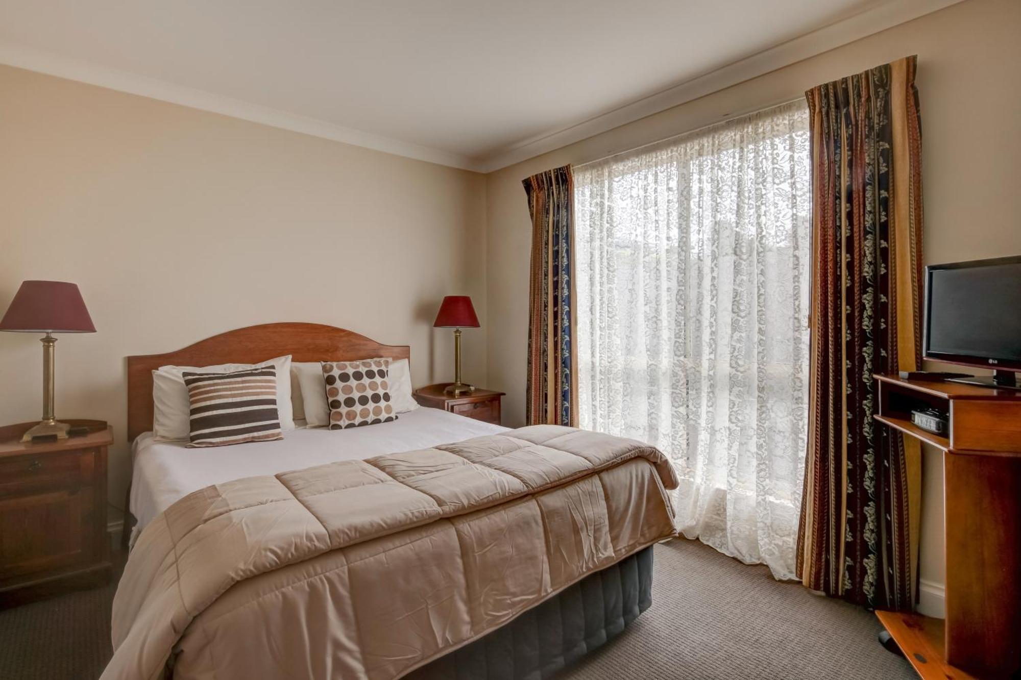 Ashmont Motel And Apartments Port Fairy Room photo
