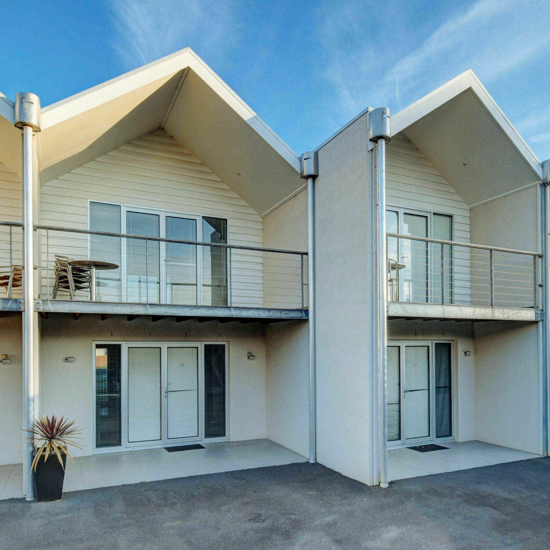 Ashmont Motel And Apartments Port Fairy Exterior photo