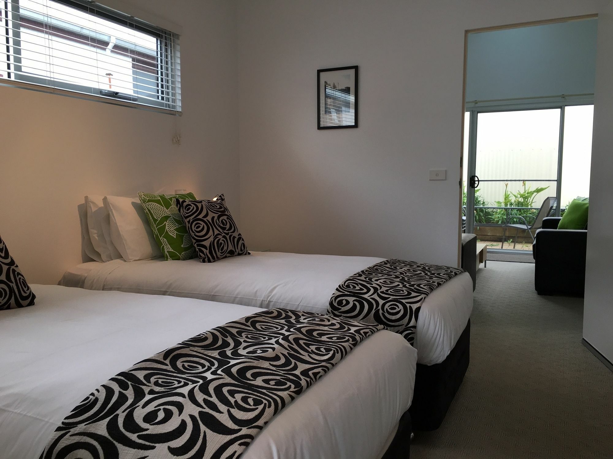 Ashmont Motel And Apartments Port Fairy Exterior photo