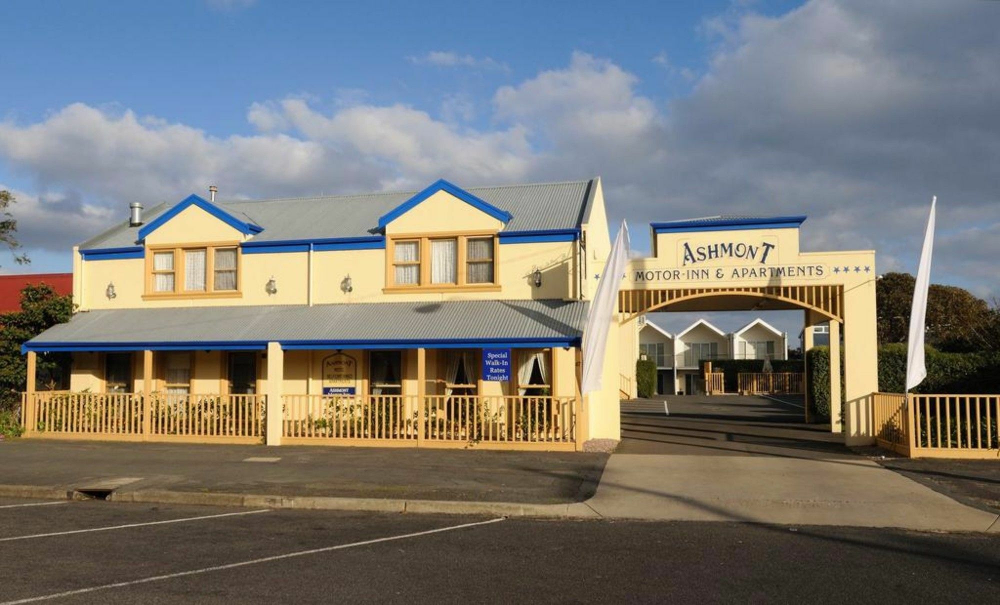 Ashmont Motel And Apartments Port Fairy Exterior photo